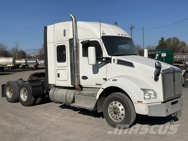 Kenworth T880 Camiones tractor