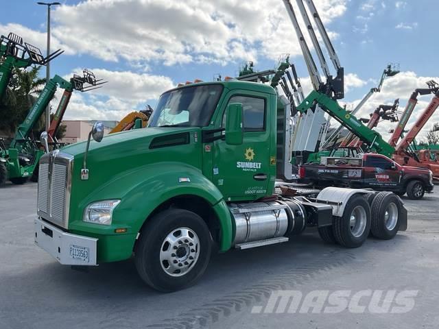 Kenworth T880 Camiones tractor