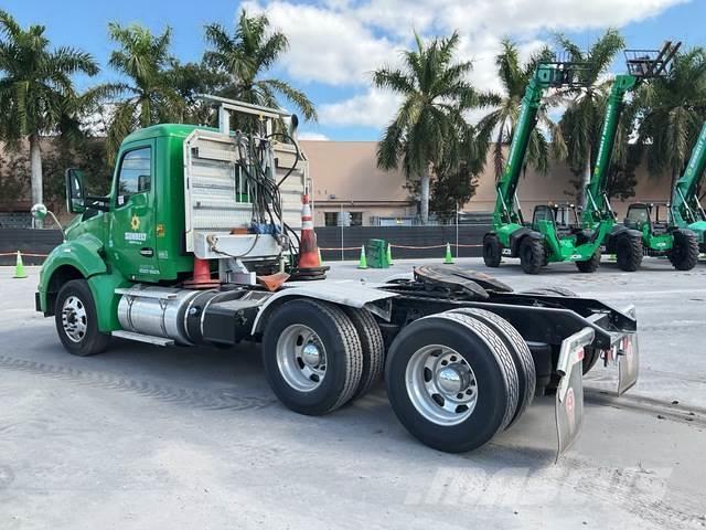 Kenworth T880 Camiones tractor