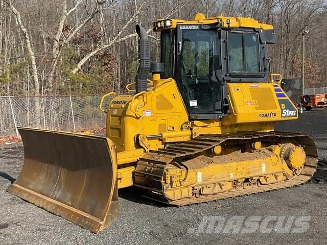 Komatsu D51PXi Buldozer sobre oruga