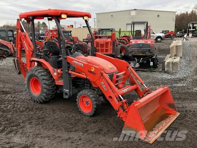 Kubota B26 Retrocargadoras