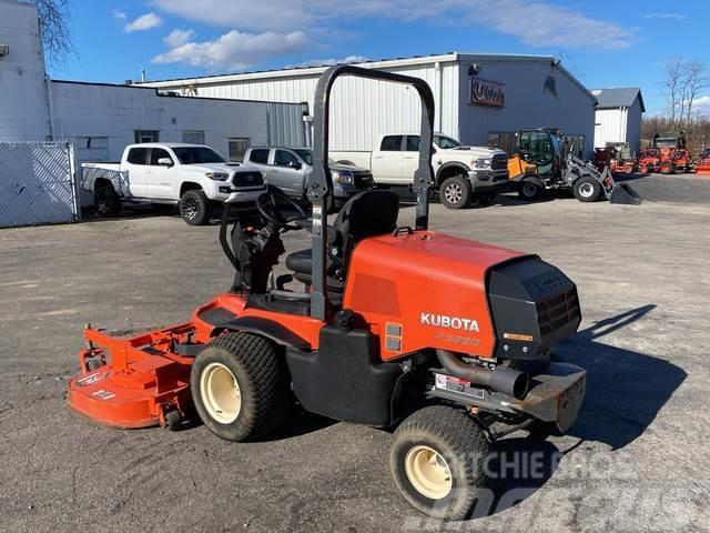 Kubota F3990 Otros