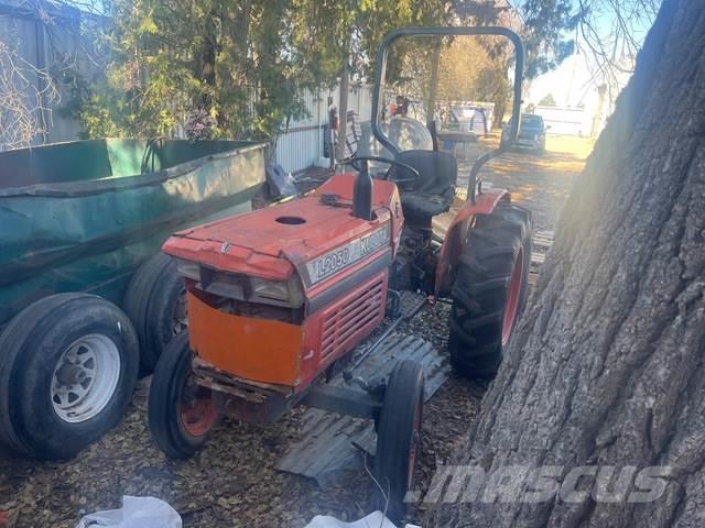 Kubota L2050F Tractores