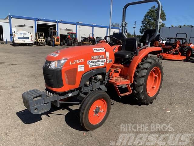 Kubota L2501F Tractores compactos