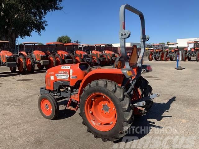 Kubota L2501F Tractores compactos