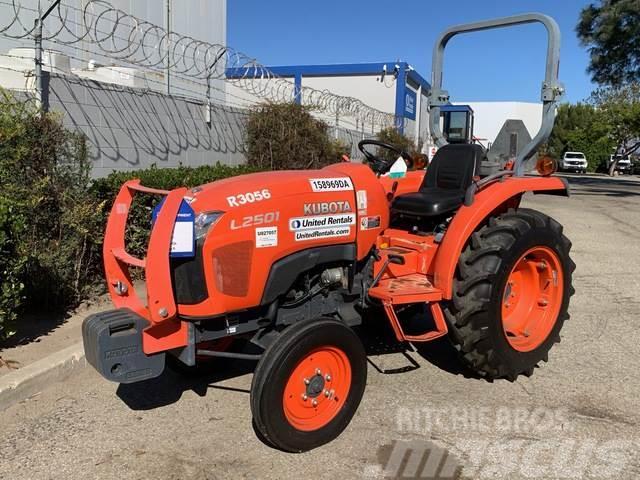 Kubota L2501F Tractores compactos