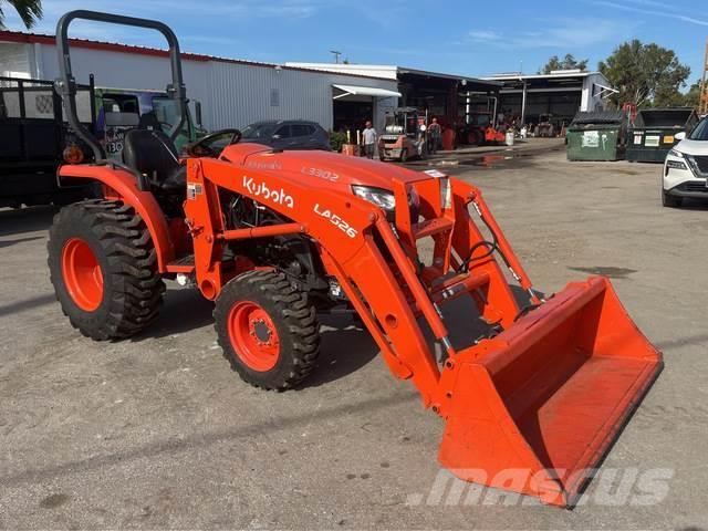 Kubota L3302HST Tractores compactos