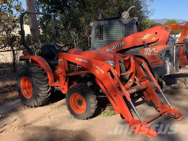 Kubota L3901DT Tractores