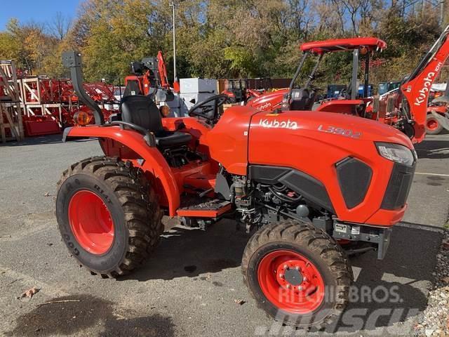 Kubota L3902HST Tractores