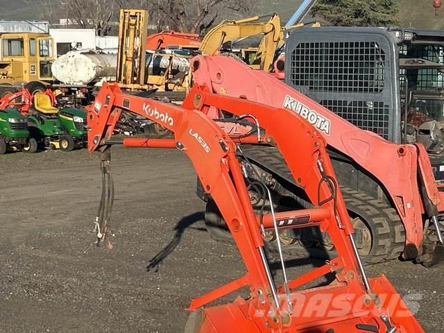 Kubota LA535 Otros