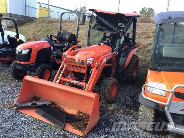 Kubota LX2610HSDC Tractores compactos