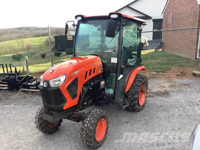 Kubota LX3310HSDC Tractores compactos