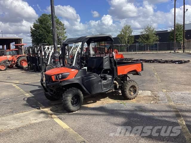 Kubota RTVXG850GA22 Maquinarias para servicios públicos