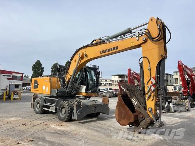 Liebherr A924 Excavadoras de ruedas