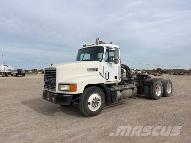 Mack CH613 Camiones tractor