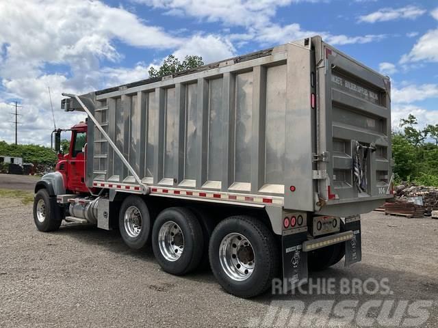 Mack CV713 Bañeras basculantes usadas