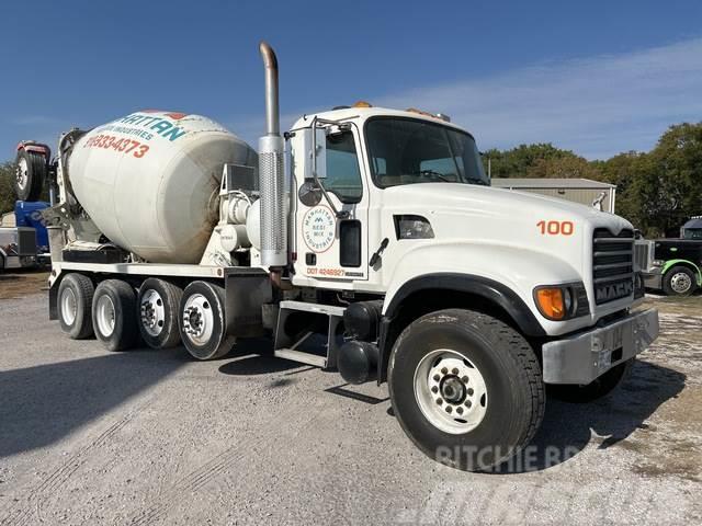 Mack CV713 Otros camiones