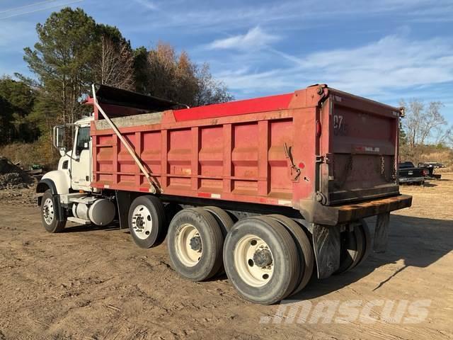 Mack CV713 Bañeras basculantes usadas