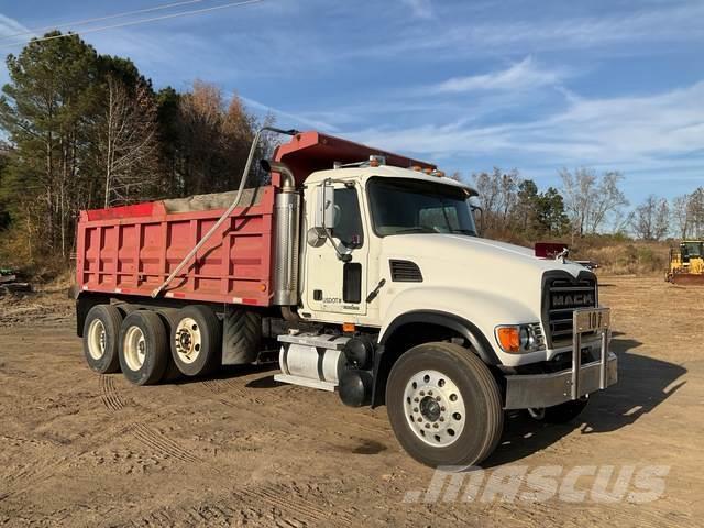 Mack CV713 Bañeras basculantes usadas