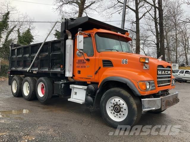 Mack CV713 Bañeras basculantes usadas