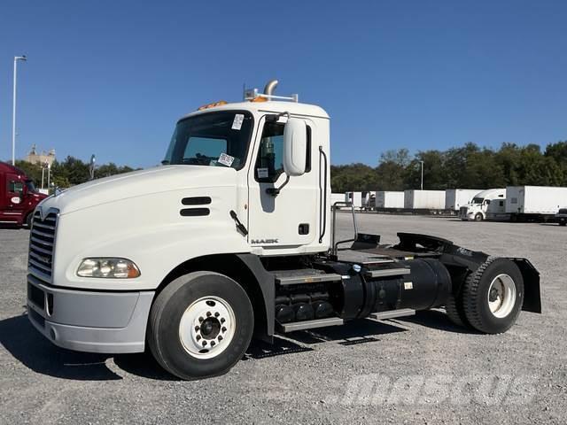 Mack CXU612 Camiones tractor