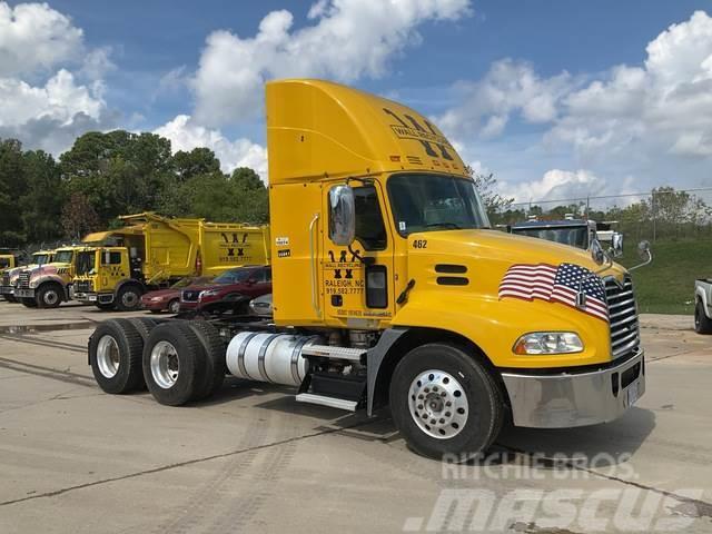 Mack CXU613 Camiones tractor