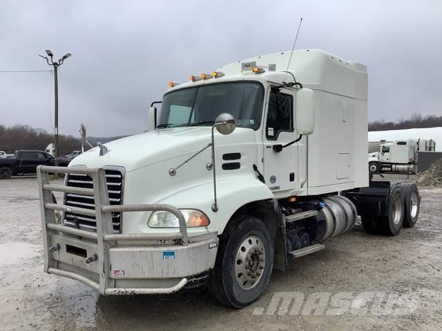 Mack CXU613 Camiones tractor