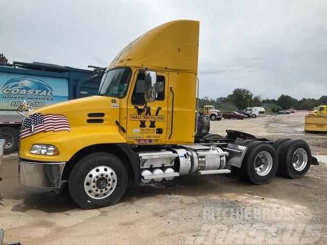 Mack CXU613 Camiones tractor