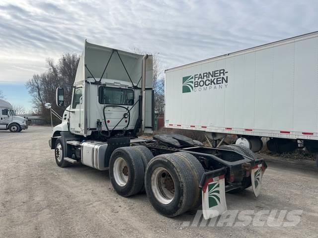 Mack CXU613 Camiones tractor