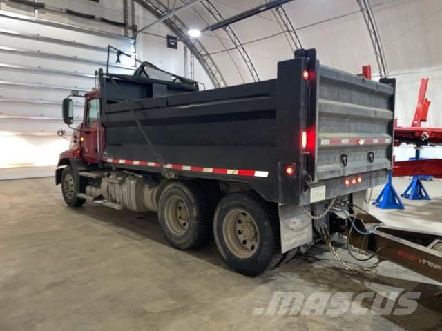 Mack CXU613 Bañeras basculantes usadas