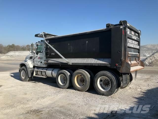 Mack GU713 Bañeras basculantes usadas