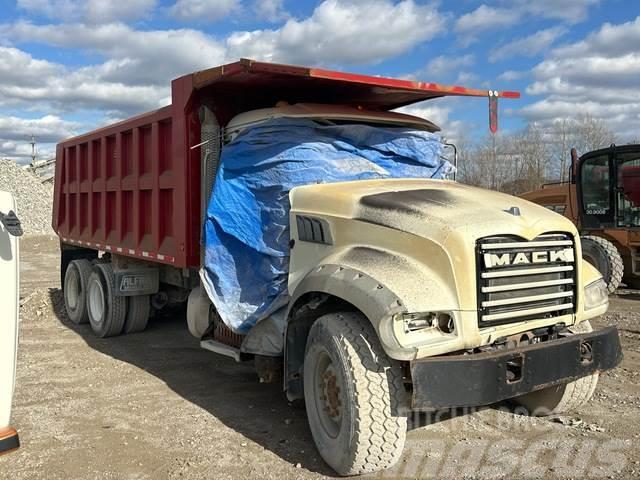 Mack GU713 Bañeras basculantes usadas