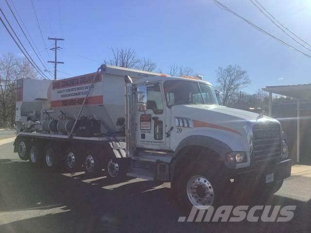 Mack GU713 Camiones de concreto