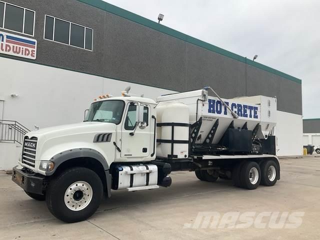 Mack GU713 Camiones de concreto