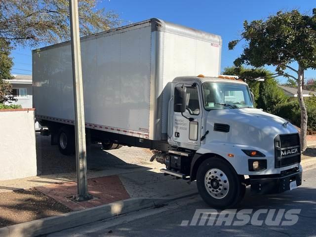 Mack MD Camiones con caja de remolque