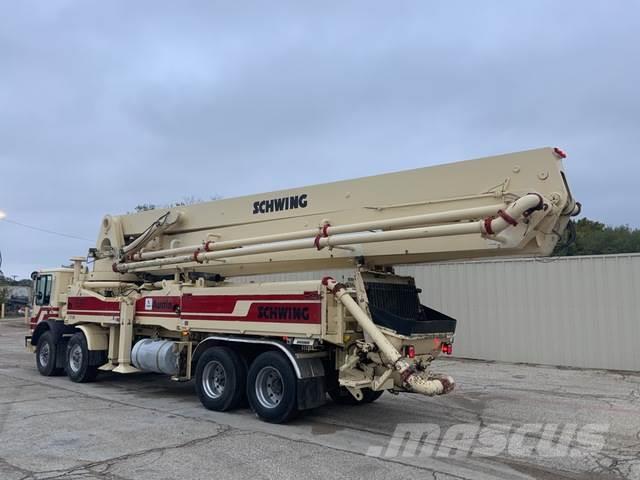 Mack MR688S Bombas de concreto