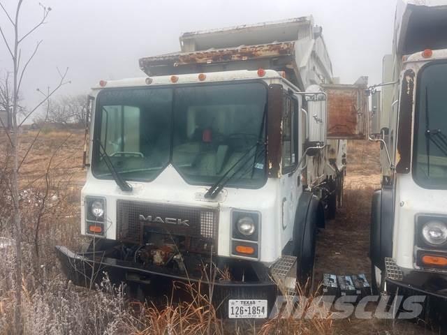 Mack MR690S Camiones de basura