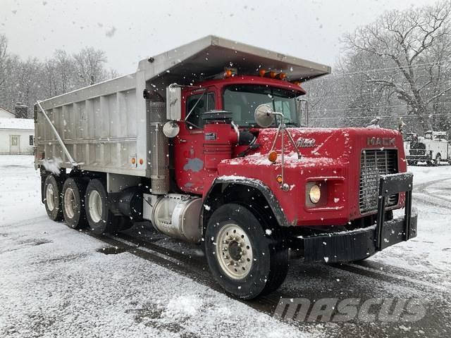 Mack RB688S Bañeras basculantes usadas