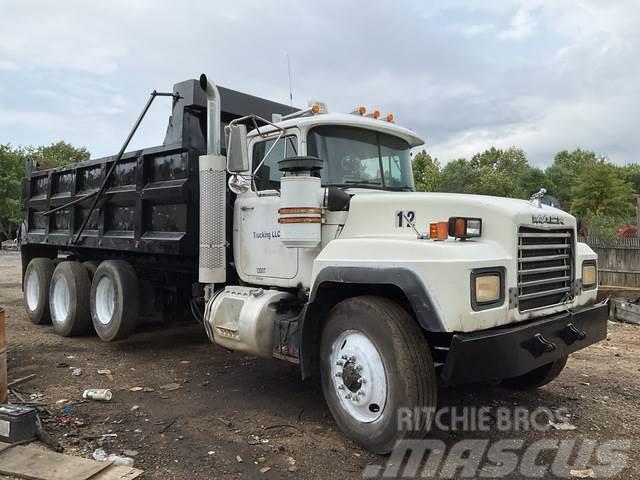 Mack RD688 Bañeras basculantes usadas