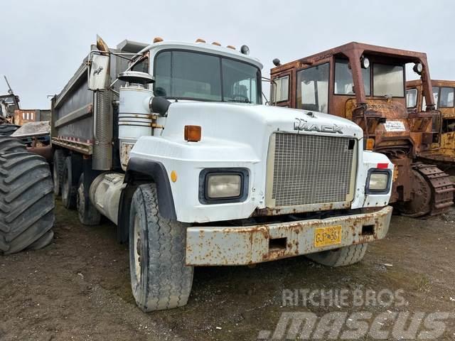 Mack RD688S Bañeras basculantes usadas