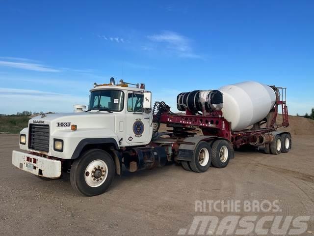 Mack RD688S Otros camiones