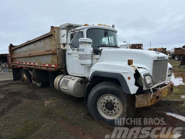 Mack RD688S Bañeras basculantes usadas