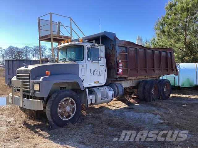 Mack RD688S Bañeras basculantes usadas