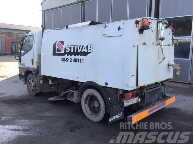 Mitsubishi Canter Camión de barrendero