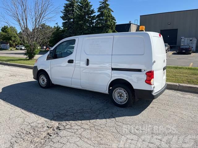 Nissan NV200 Furgonetas cerradas