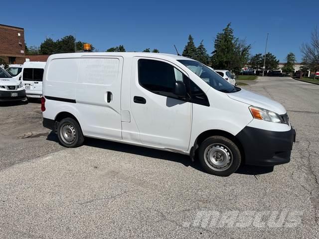 Nissan NV200 Furgonetas cerradas