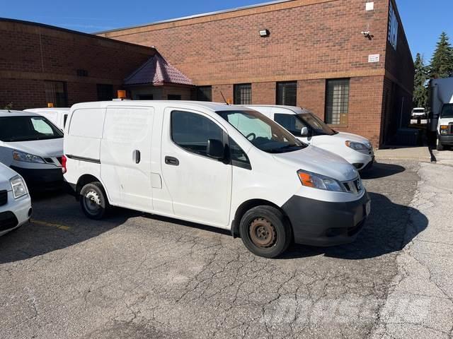 Nissan NV200 Furgonetas cerradas