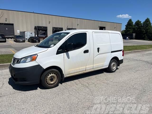 Nissan NV200 Furgonetas cerradas