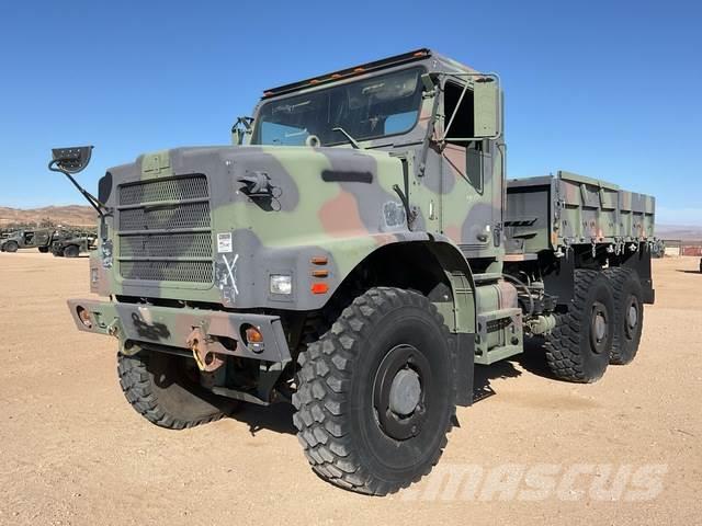 Oshkosh MK25 Camiones con caja de remolque