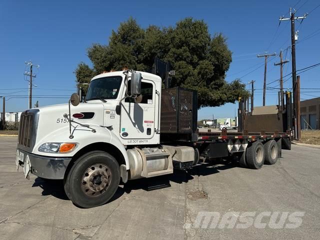 Peterbilt 348 Camiones de cama baja